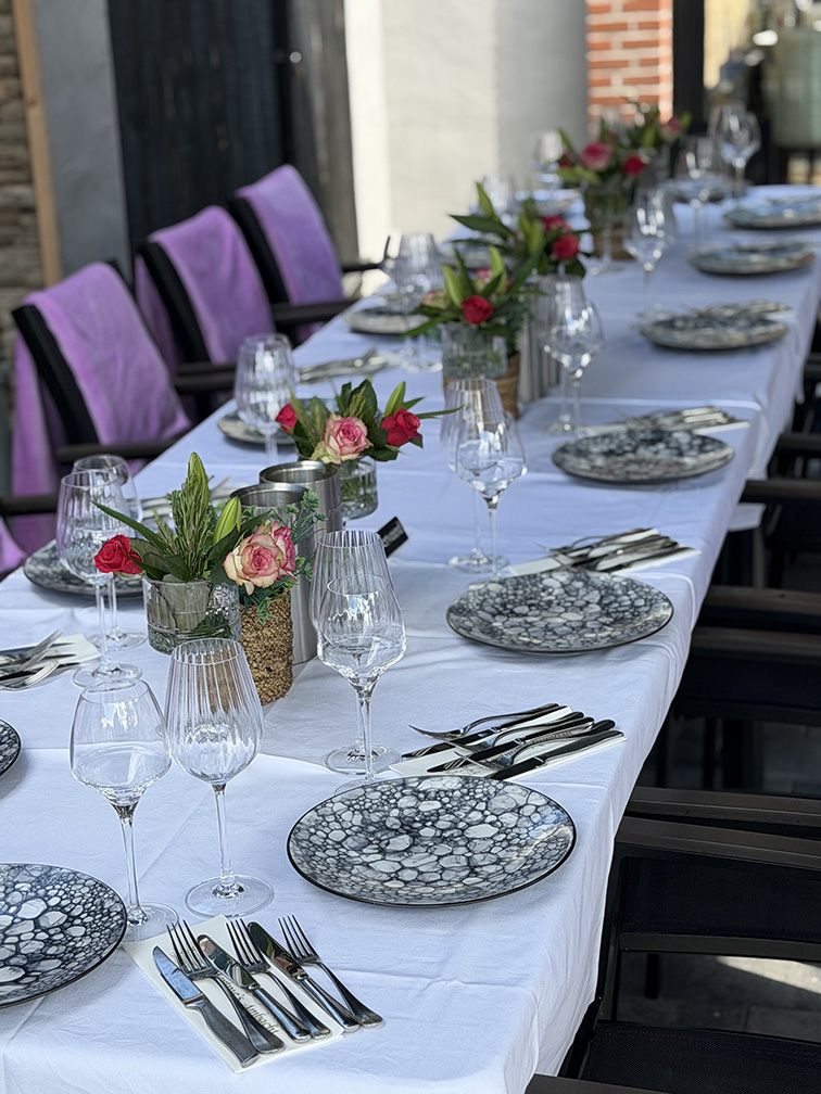 Hertme's Ambacht ingedekte tafel wijn borden